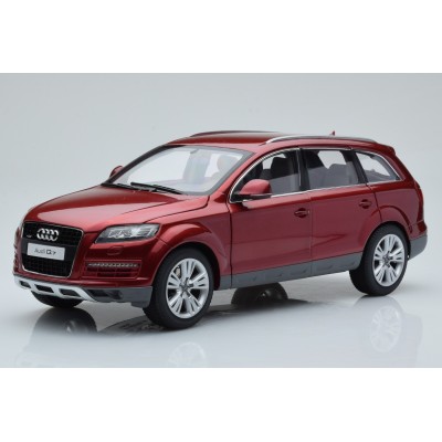 Масштабная модель Audi Q7 Garnet Red Kyosho 2009 1:18