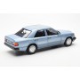 Масштабная модель Mercedes 230 E W124 1990 Light Blue Metallic Norev 1/18