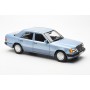 Масштабна модель Mercedes 230 E W124 1990 Light Blue Metallic Norev 1/18