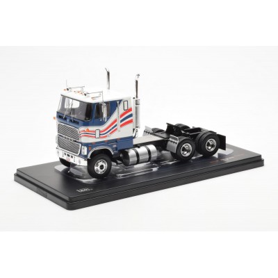 Масштабна модель Ford CL 9000 1976 WHITE BLUE IXO 1/43