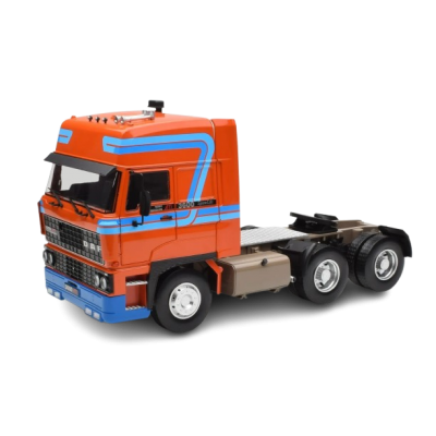 Масштабна модель DAF 3600 Space Cab Tractor Truck 3- Assi Orange Blue Road Kings 1/18