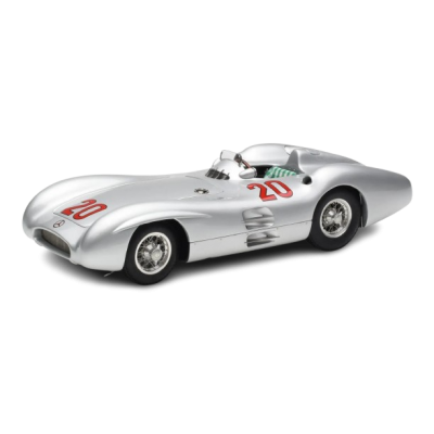 Масштабна модель Mercedes F1 W196 Streamliner n20 Kling France GP 1954 CMC 1/18