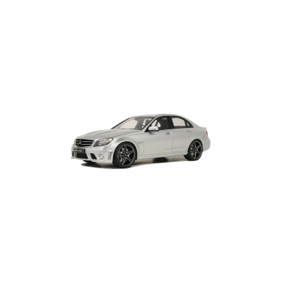 Масштабна модель Mercedes C63 W204 Sedan Silver GT Spirit 1/18