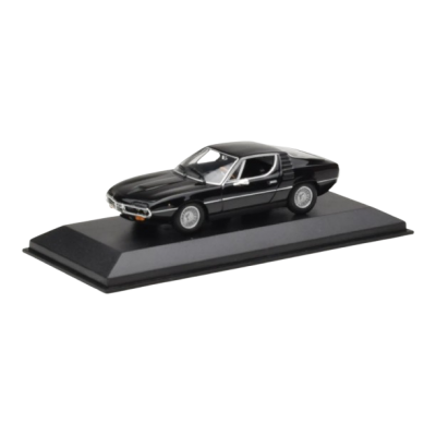 Масштабна модель Alfa Romeo Montreal Black La Glorie Della Alfa Romeo Minichamps 1/43