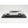 Масштабна модель Porsche Taycan Turbo S Carrara White Spark 1/18