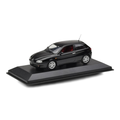 Масштабна модель Alfa Romeo 147 Black Minichamps 1/43