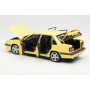 Масштабна модель Volvo 850T-5R Sedan Yellow AUTOart 1/18