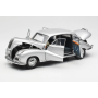 Масштабна модель BMW 502 2.6 Luxus Super 1954 Silver AUTOart 1/18