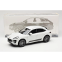 Масштабна модель Porsche Macan Turbo White Minichamps 1/18