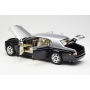 Масштабна модель Rolls Royce Phantom VII EWB Black & Silver Kyosho 1/18