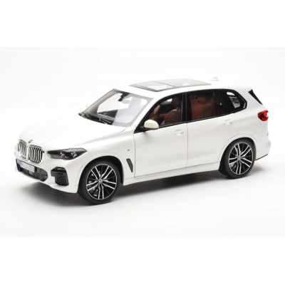 Масштабная модель BMW X5 G05 White Paragon 1/18