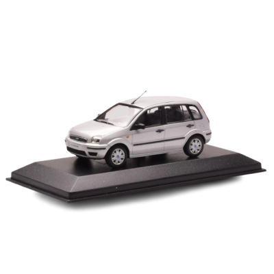 Масштабная модель Ford Fusion 2002 Silver Minichamps 1/43