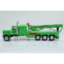 Масштабна модель Peterbilt 359 Wrecker Road Service Green IXO 1/43