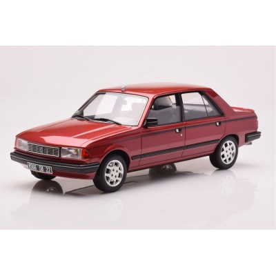 Масштабная модель Peugeot 305 GTX Rouge Plaisir Otto 1:18